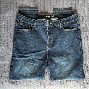 Old Navy High Rise Blue Jeans with Lived-In Look